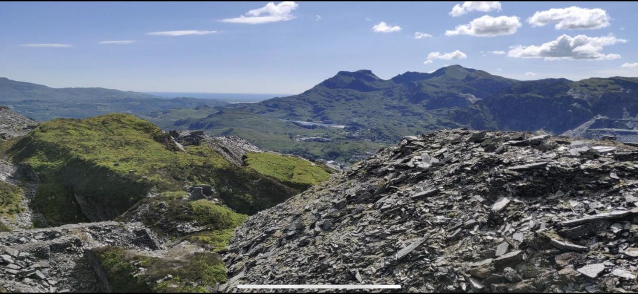 Zip Cottage Sleeps 2-3 Climb Snowdon Zip World Tanygrisiau Ngoại thất bức ảnh